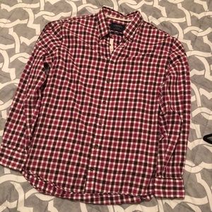 Men’s plaid button down